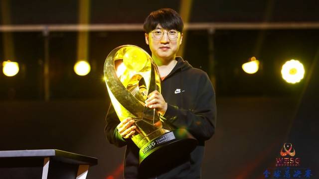 们对体育的 们对体育的